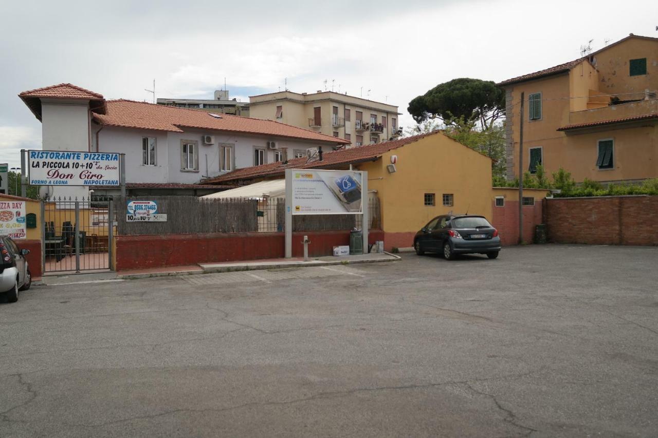 Hotel Houston Livorno - Struttura Esclusivamente Turistica - Not For Business Or Workers מראה חיצוני תמונה