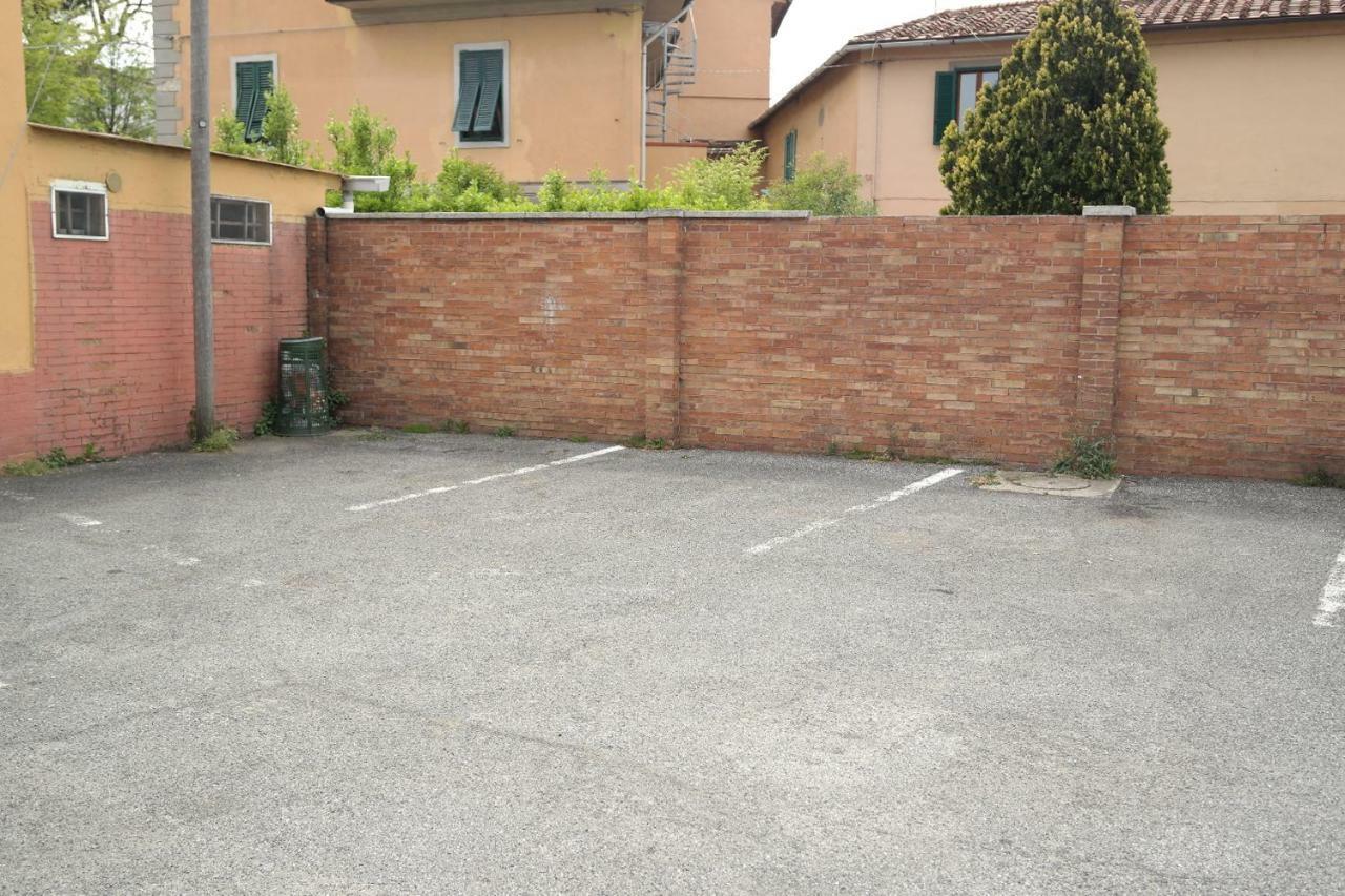 Hotel Houston Livorno - Struttura Esclusivamente Turistica - Not For Business Or Workers מראה חיצוני תמונה