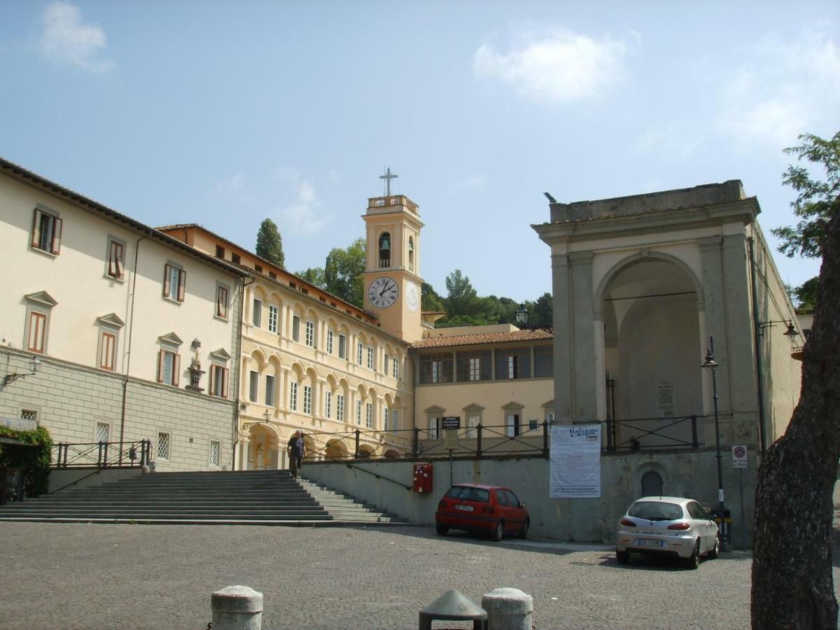 Hotel Houston Livorno - Struttura Esclusivamente Turistica - Not For Business Or Workers מראה חיצוני תמונה