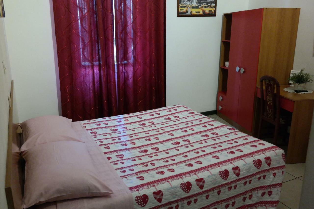 Hotel Houston Livorno - Struttura Esclusivamente Turistica - Not For Business Or Workers מראה חיצוני תמונה